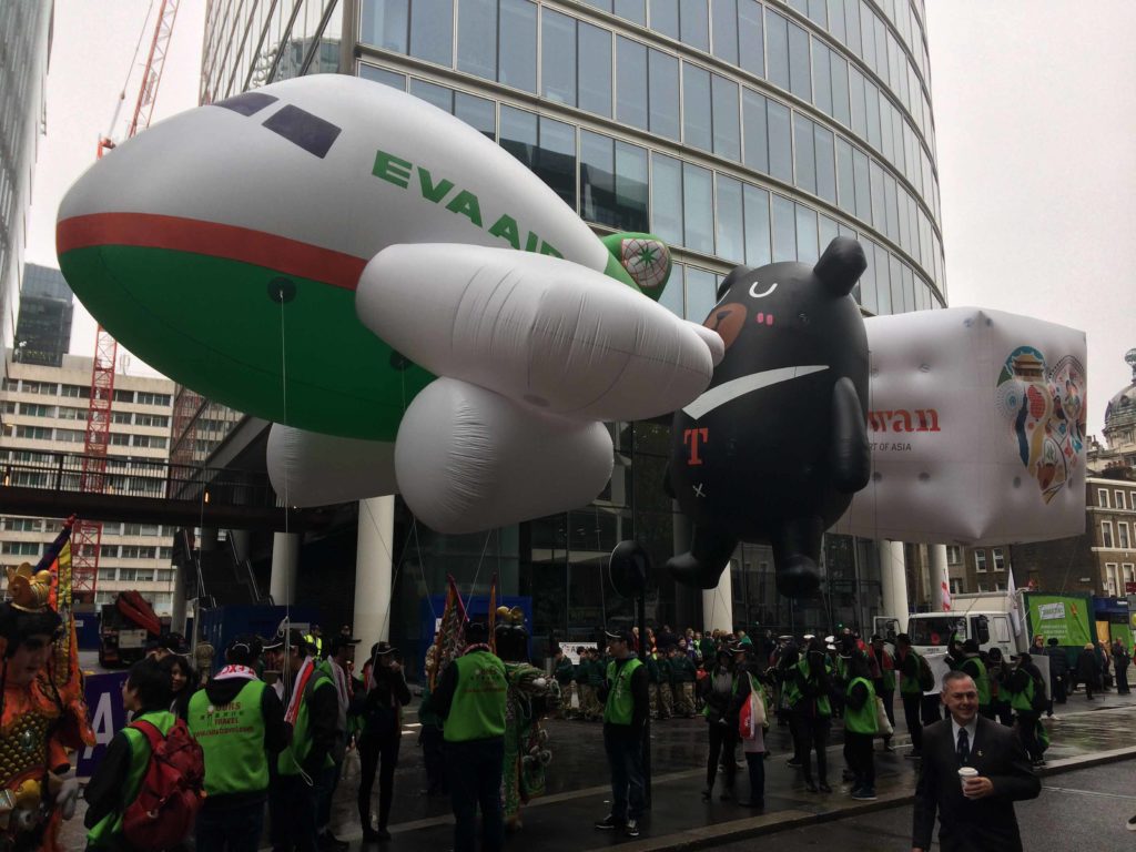 inflatables at lord mayor's show